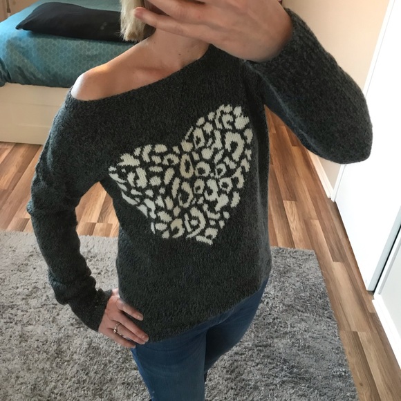 Express Heart Sweater, small - Picture 1 of 5